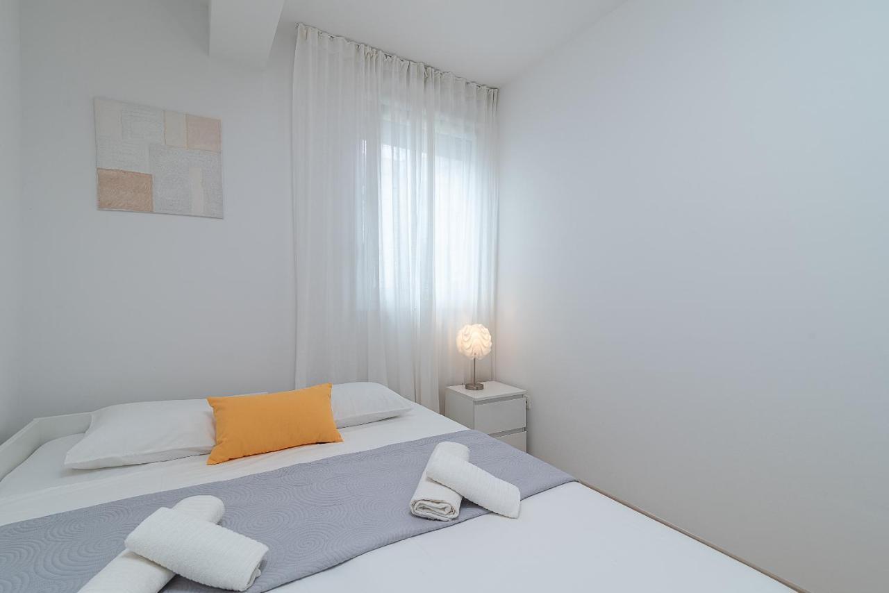 Apartman Marino Трогир Екстериор снимка