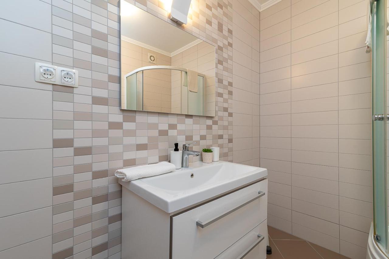 Apartman Marino Трогир Екстериор снимка