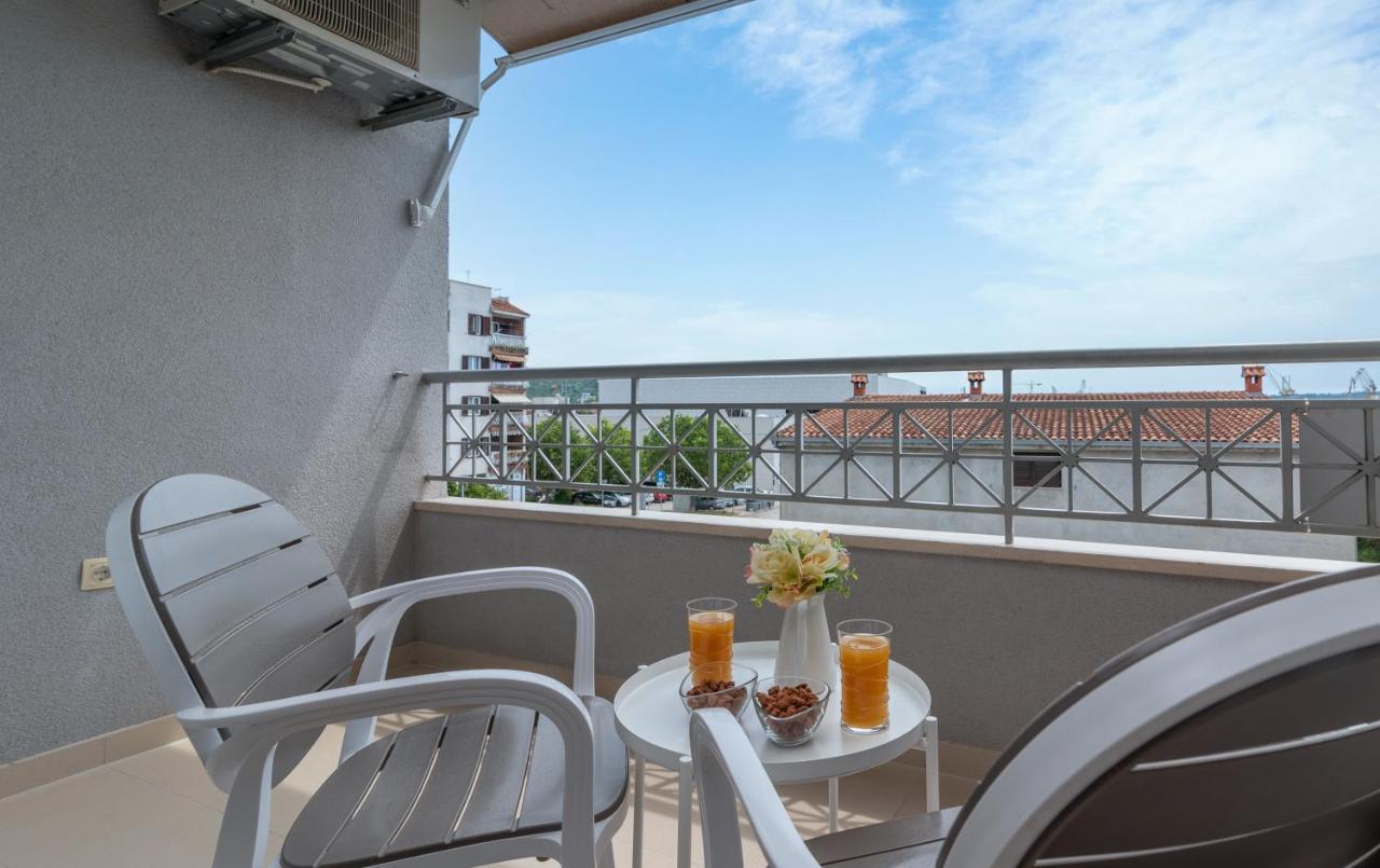 Apartman Marino Трогир Екстериор снимка